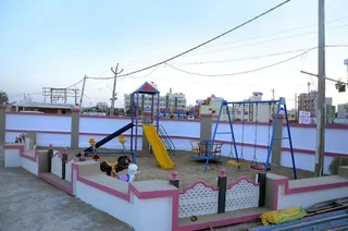 Сомнатх: Hotel Surbhi