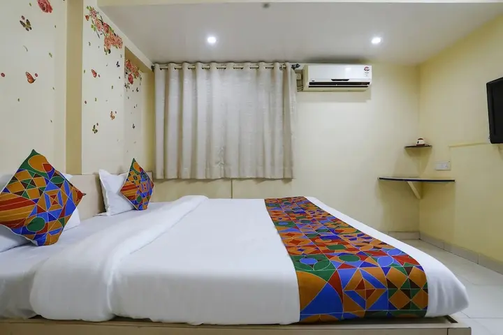 Нашик: Fabhotel de Rajanigandha