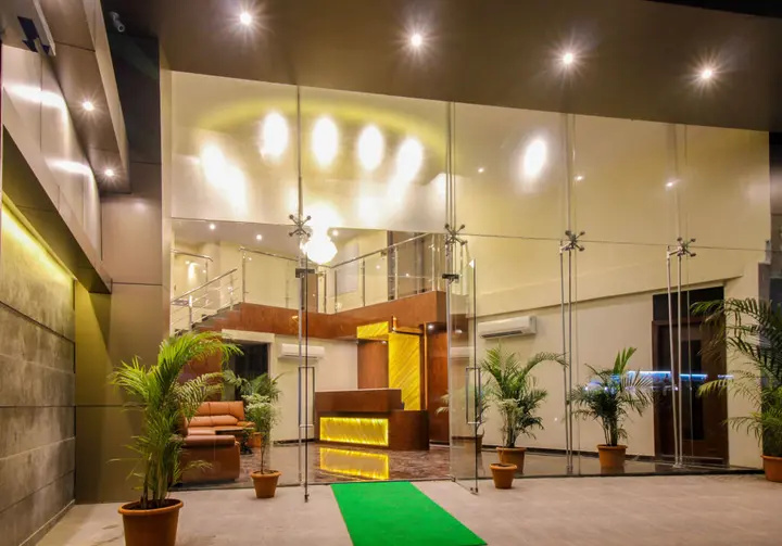 Мумбаи: FabHotel Atlas Plaza Andheri East