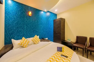 Мумбаи: FabHotel Atlas Plaza Andheri East