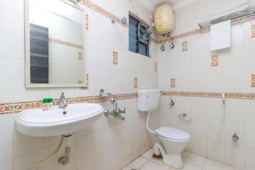 Хидерабад: OYO 1108 Hotel Saraswathi Residency