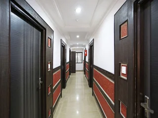 Хидерабад: OYO 1108 Hotel Saraswathi Residency