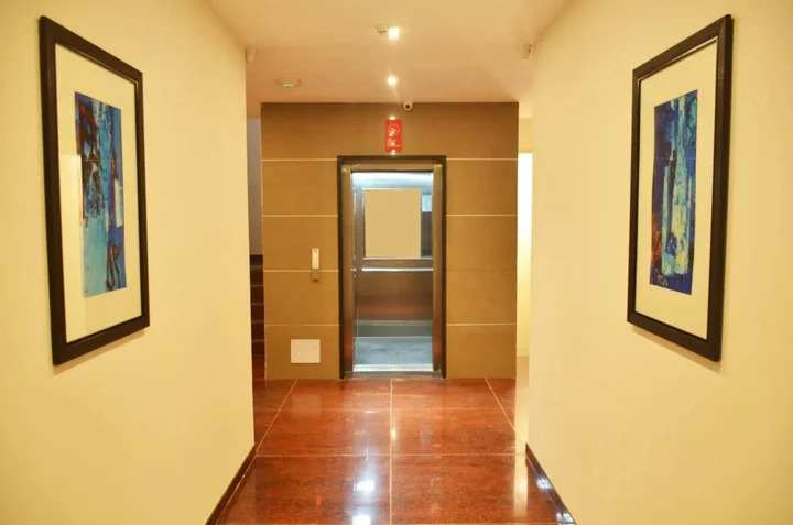 Зиракпур: Mint Hotel Premia