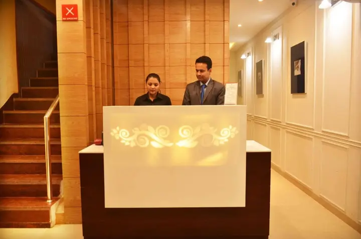 Зиракпур: Mint Hotel Premia