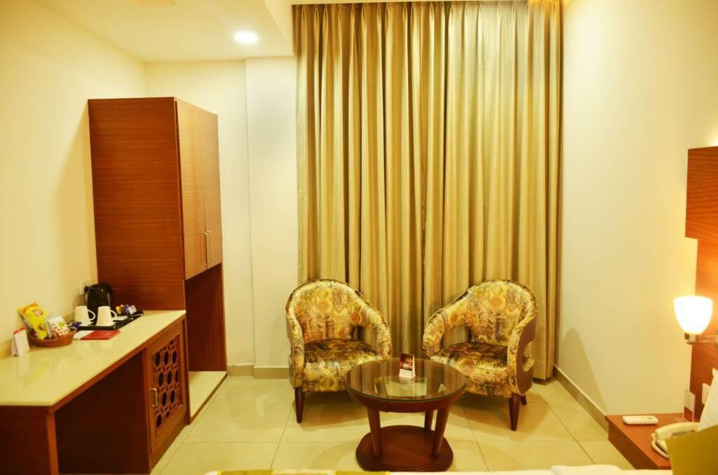 Зиракпур: Mint Hotel Premia