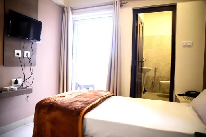 Наинитал: Hotel Silver Palace