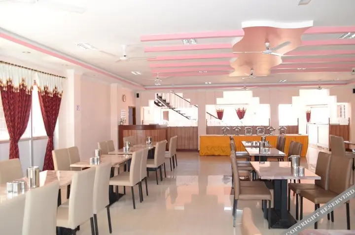 Бадами: KSTDC Hotel Mayura Chalukya Badami