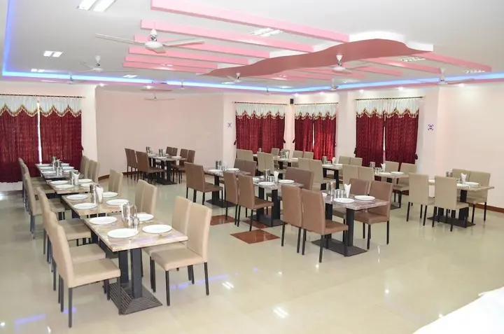 Бадами: KSTDC Hotel Mayura Chalukya Badami