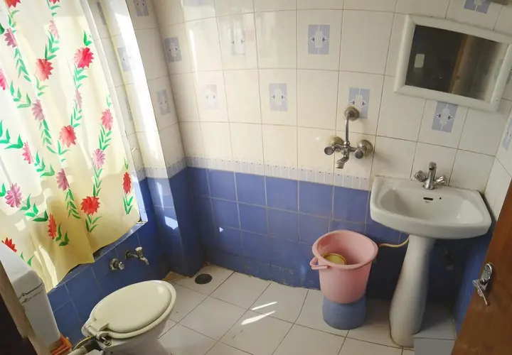 Бхопал: Gaurav Hotel