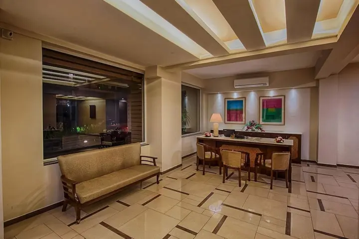 Панаджи: SinQ Suites