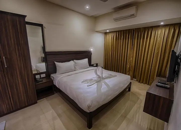 Панаджи: SinQ Suites