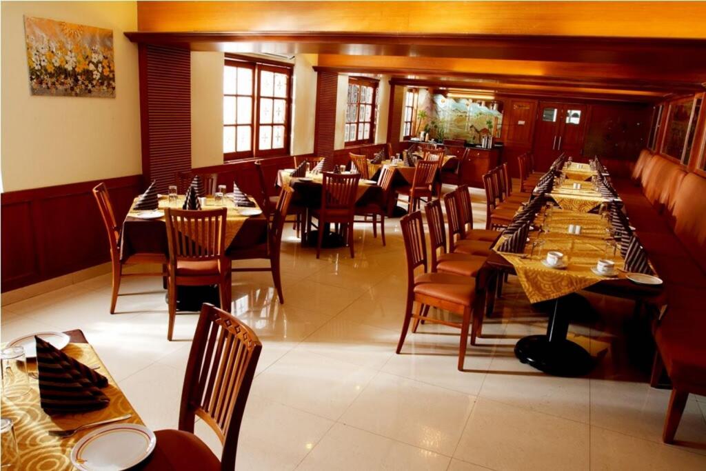 Коимбатур: Nahar Manchester Inn