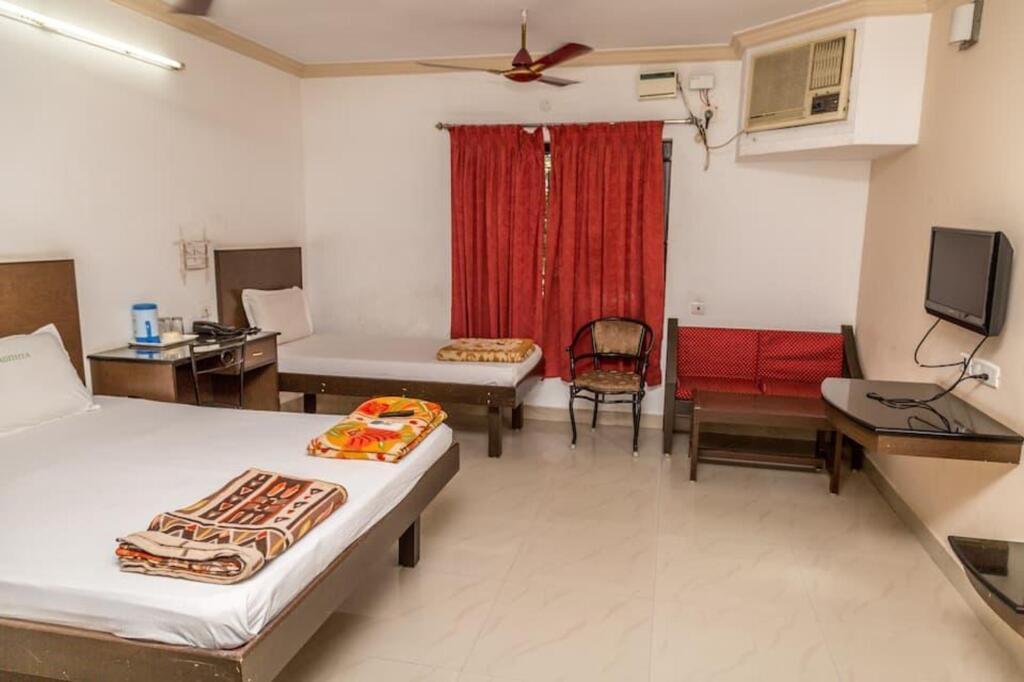 Ченнаи: Hotel Adithya
