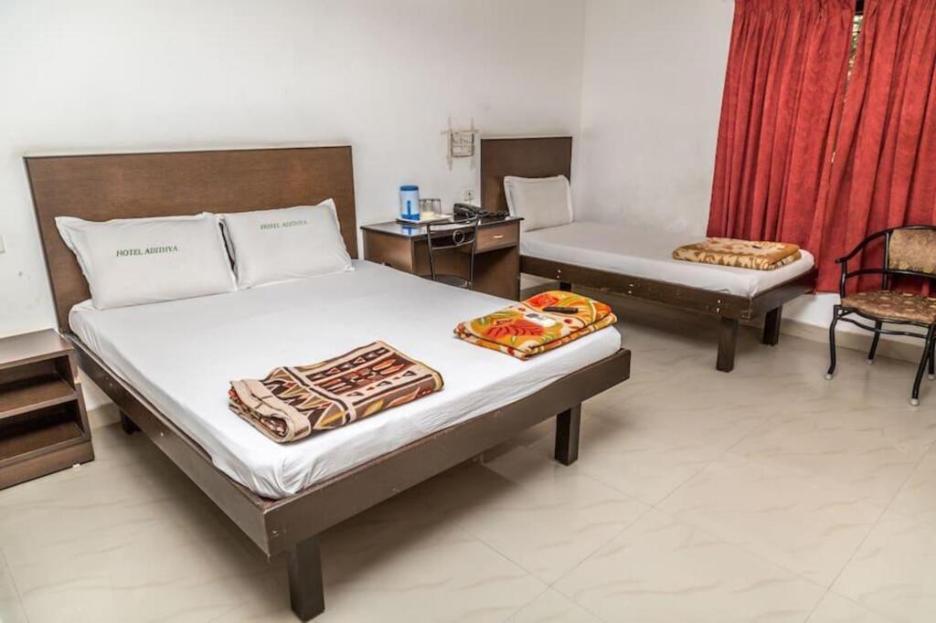 Ченнаи: Hotel Adithya