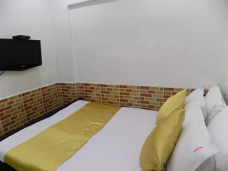 Мумбаи: Sharmin Residency