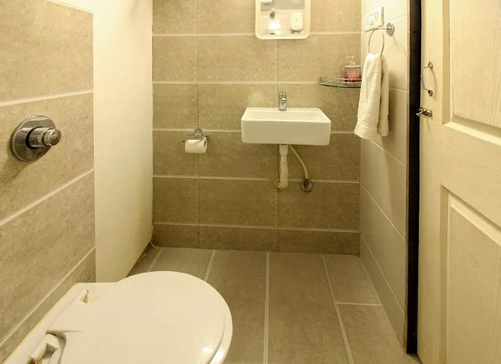 Мумбаи: FabHotel Swamini Niwas Malad East