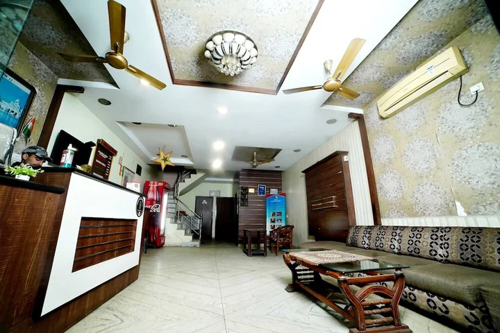 Амритсар: Hotel Holiday Comfort - 800 mts from Jallianwala Bagh, Amritsar