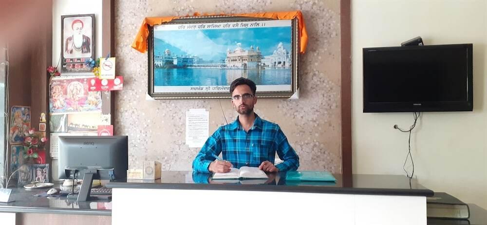 Амритсар: Hotel Holiday Comfort - 800 mts from Jallianwala Bagh, Amritsar