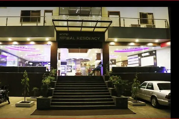 Бхопал: Hotel Nirmal Residency