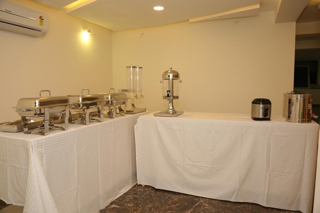 Вадодара: The Pacific Hotel, Vadodara