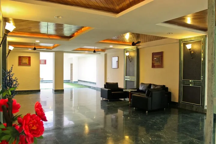Бхилвара: The Palm Resort