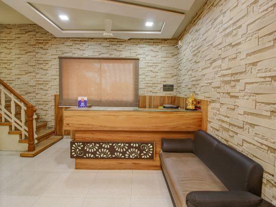 Джамнагар: Hotel Chetna