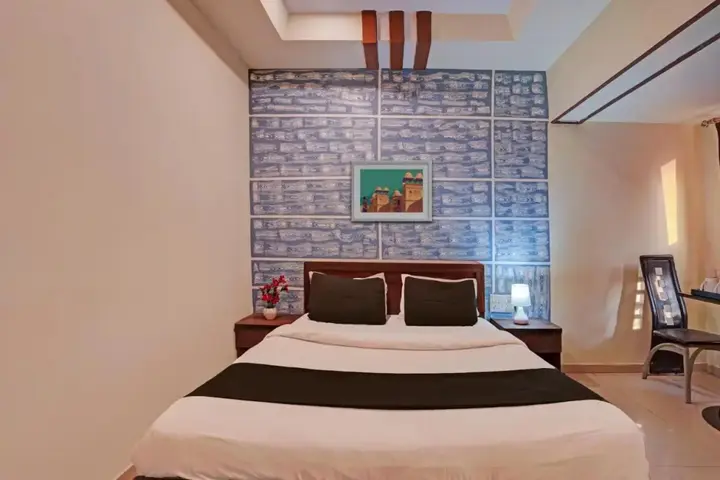 Ахмедабад: Poonam Palace Hotel