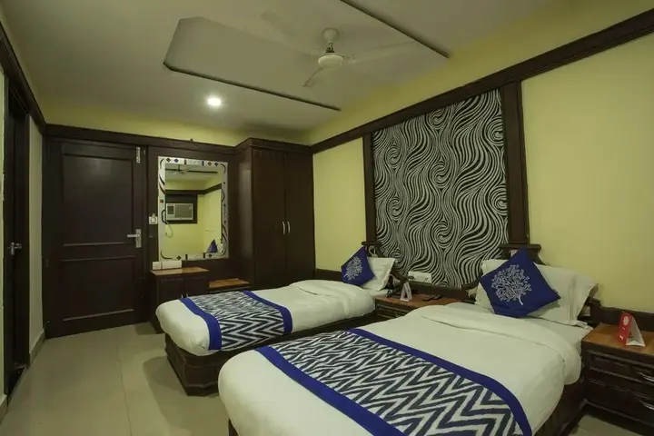 Индаур: OYO 5738 Hotel Lords Inn