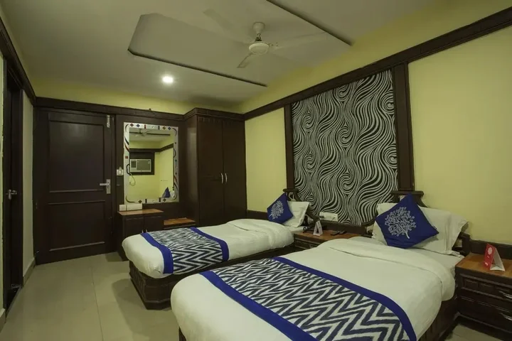 Индаур: OYO 5738 Hotel Lords Inn