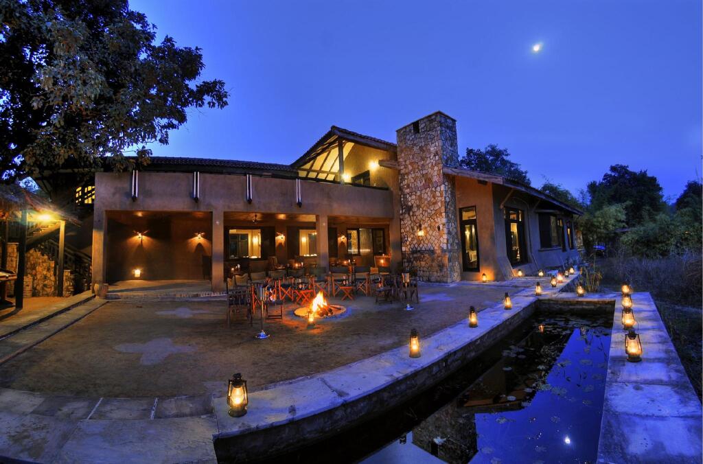 Панпата: Kings Lodge