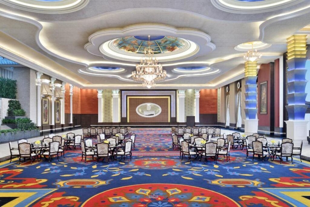 Индаур: Sheraton Grand Palace Indore