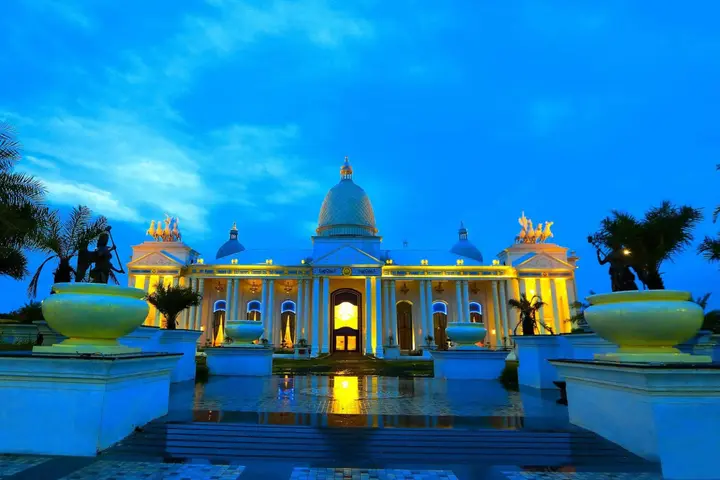 Индаур: Sheraton Grand Palace Indore