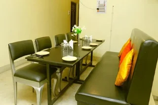 Джамшедпур: Hotel Holidei Inn