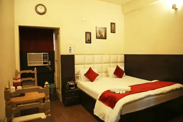 Джамшедпур: Hotel Holidei Inn