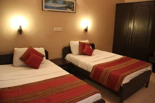 Гуруграм: Hotel Doves Inn