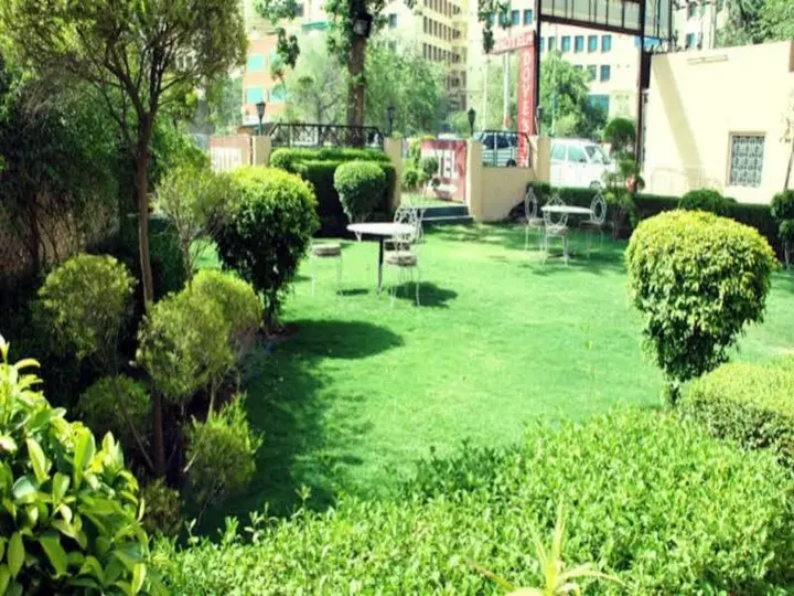 Гуруграм: Hotel Doves Inn