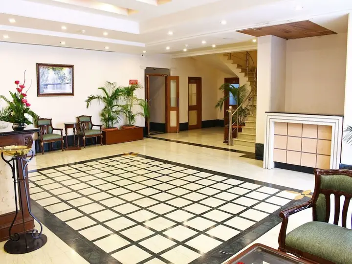 Дехрадун: OYO 1197 Hotel Annex