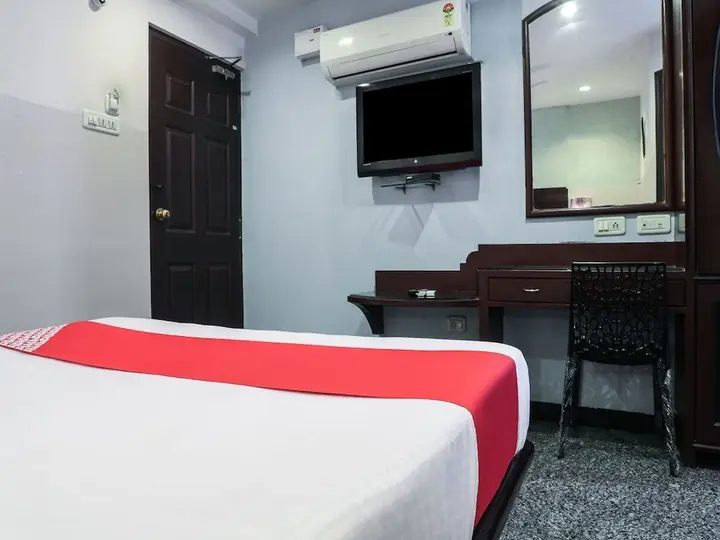 Хидерабад: FabHotel V Hotel Banjara Hills