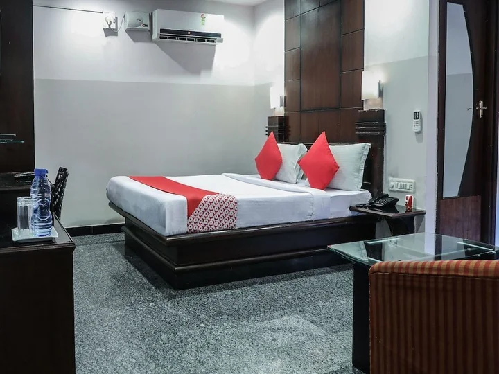 Хидерабад: FabHotel V Hotel Banjara Hills