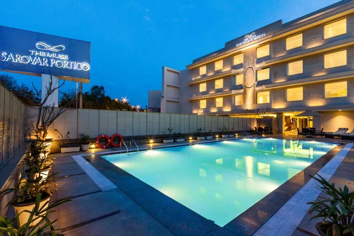Нью-Дели: Deventure Sarovar Portico Kapashera