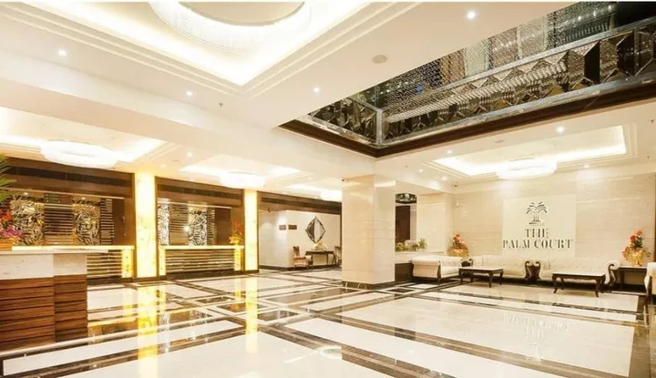 Лудхиана: The Palm Court