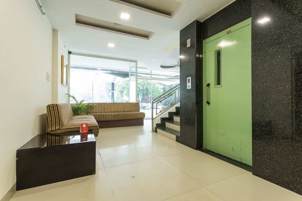 Индаур: Hotel Elegant Classique