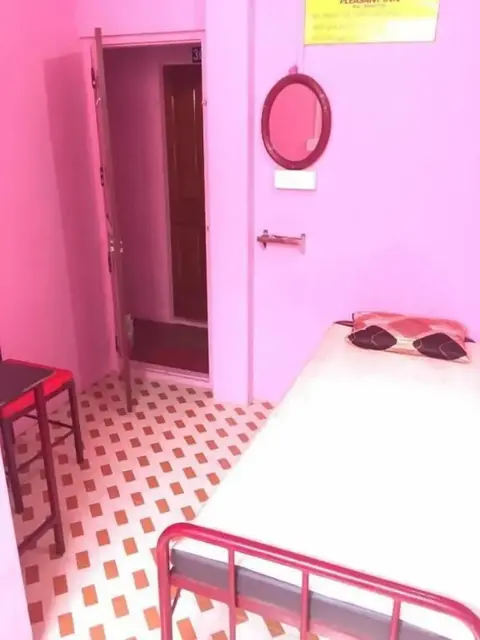 Эрамаллур: Pleasant Inn