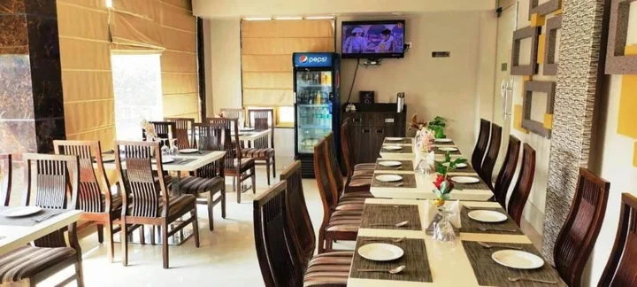 Варанаси: Hotel Ozas Grand
