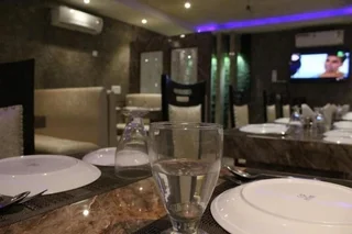 Фатехпур-Сикри: Hotel Celebration