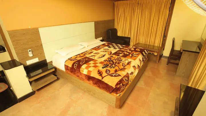 Eraniel: Hotel Vijayetha