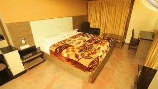 Eraniel: Hotel Vijayetha