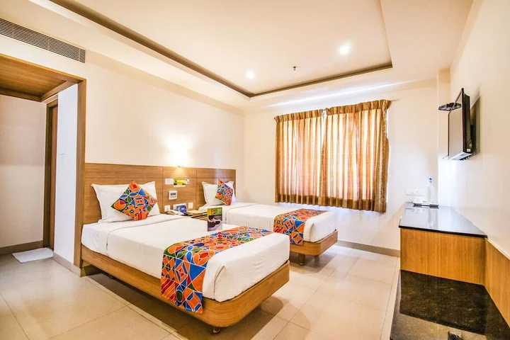 Коимбатур: FabHotel Prime Royal Castle