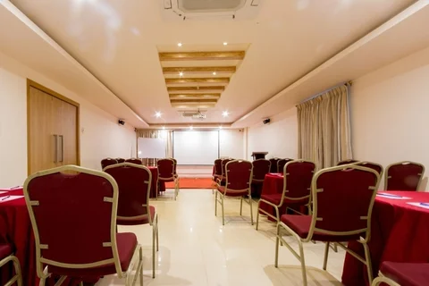 Коимбатур: FabHotel Prime Royal Castle