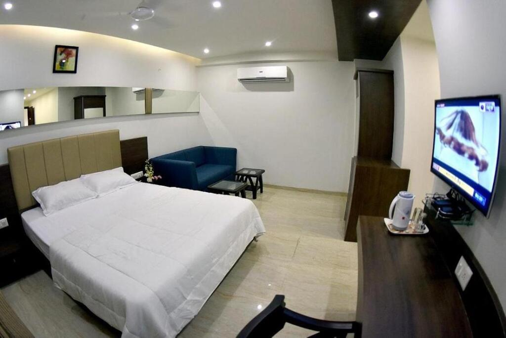 Вадодара: Hotel Skylight
